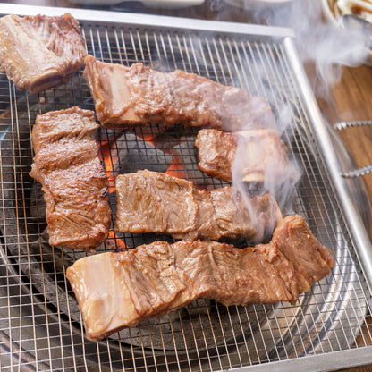 The Galbi (Marinated Whole Short Rib) (2 pieces)